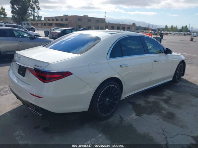W1K6G6DB3NA151622 Mercedes-Benz S 500 4matic