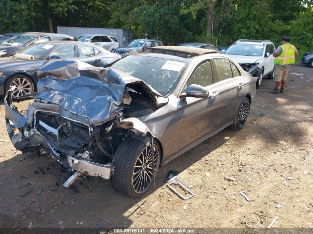 WDDZF4KB0HA209116 Mercedes-Benz E 300 4matic