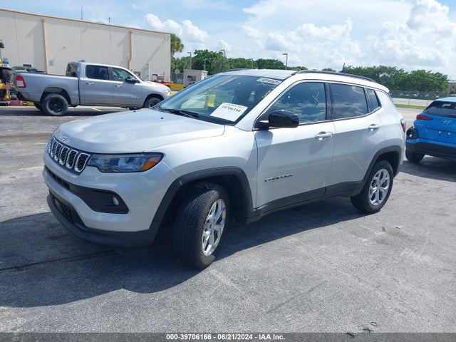 3C4NJDBN4RT118636 Jeep Compass Latitude 4x4
