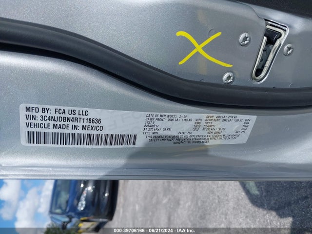 3C4NJDBN4RT118636 Jeep Compass Latitude 4x4