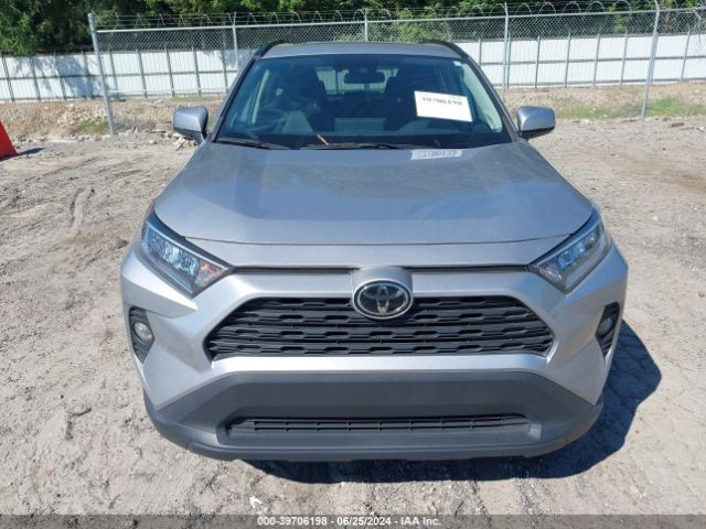 2T3C1RFV4MC169538 Toyota Rav4 Xle Premium