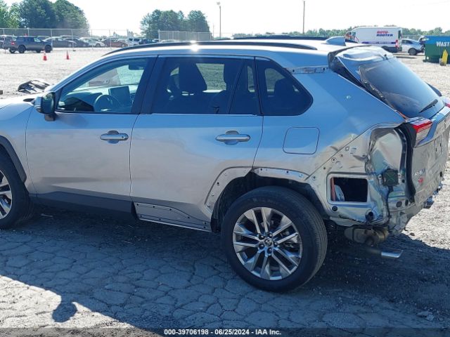 2T3C1RFV4MC169538 Toyota Rav4 Xle Premium