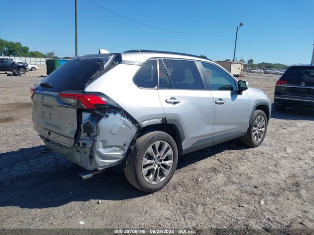 2T3C1RFV4MC169538 Toyota Rav4 Xle Premium