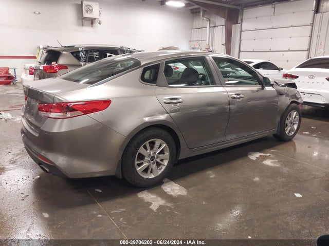 KIA Optima Lx 2016 5XXGT4L33GG092748 Image 4