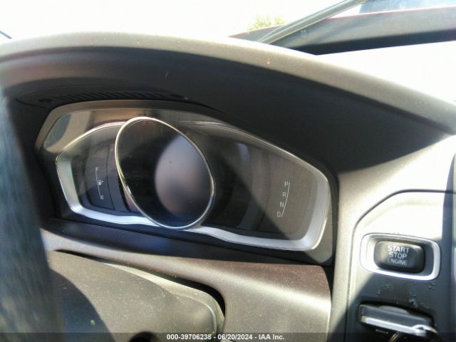 YV4612RK9F2735237 Volvo Xc60 T5/t5 Premier