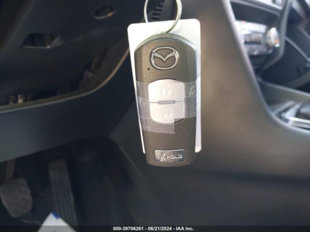 3MZBN1L3XJM251335 Mazda Mazda3 Touring