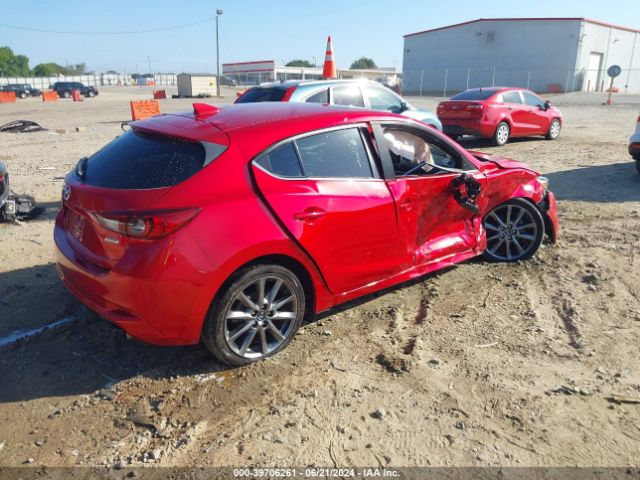 3MZBN1L3XJM251335 Mazda Mazda3 Touring
