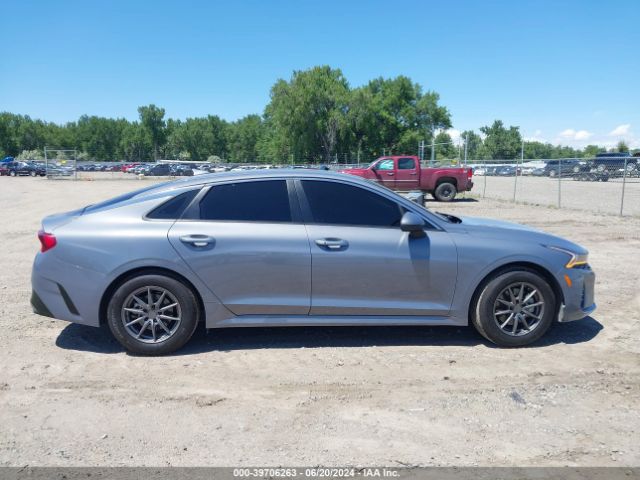 5XXG14J23NG114809 KIA K5 LXS