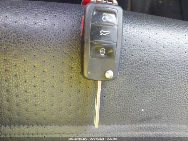 1VWBN7A31EC071769 Volkswagen Passat 2.0l Tdi Se