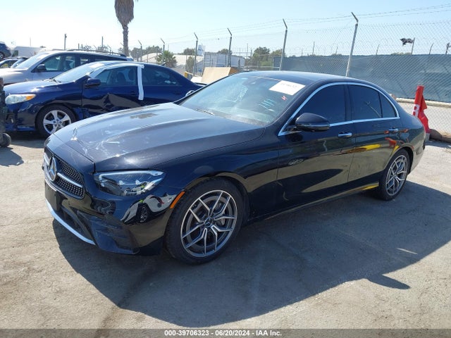 Mercedes-Benz E 350 2022 W1KZF8DBXNB074768 Image 2