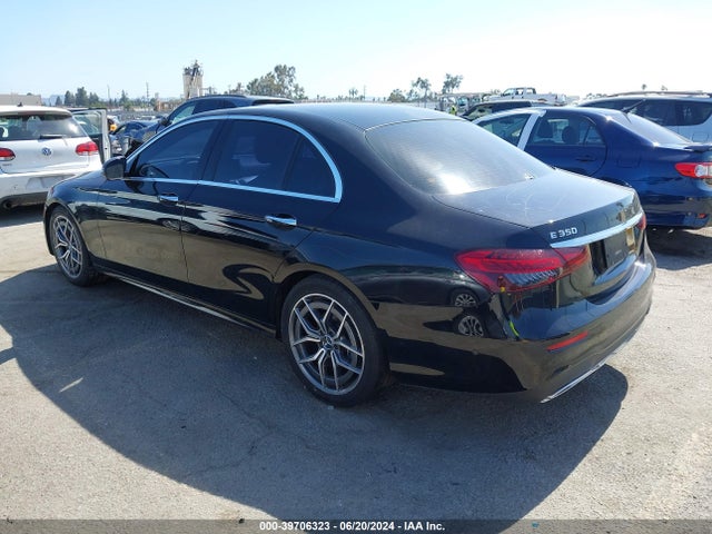 Mercedes-Benz E 350 2022 W1KZF8DBXNB074768 Image 3