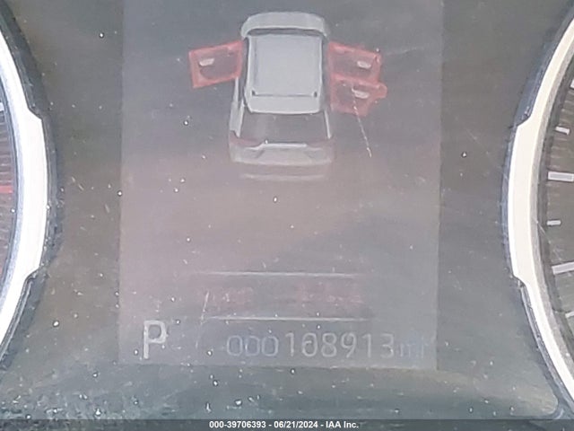 Toyota RAV4 LE 2019 JTMF1RFV8KJ005572 Image 16