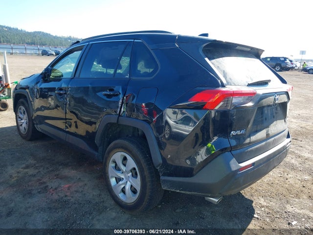 Toyota RAV4 LE 2019 JTMF1RFV8KJ005572 Image 3