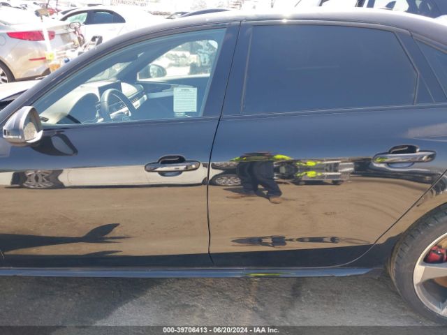 WAUEAAF47NN003830 Audi A4 Premium Plus 45 Tfsi S Line Quattro S Tronic