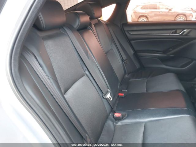 1HGCV1F35JA022501 Honda Accord Sport