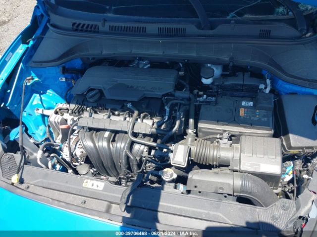 KM8K22AB6NU767992 Hyundai Kona Se
