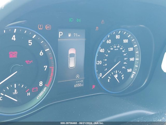 KM8K22AB6NU767992 Hyundai Kona Se