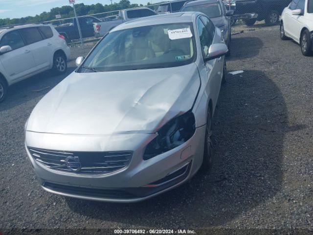 LYV612TMXGB088473 Volvo S60 Inscription T5 Platinum