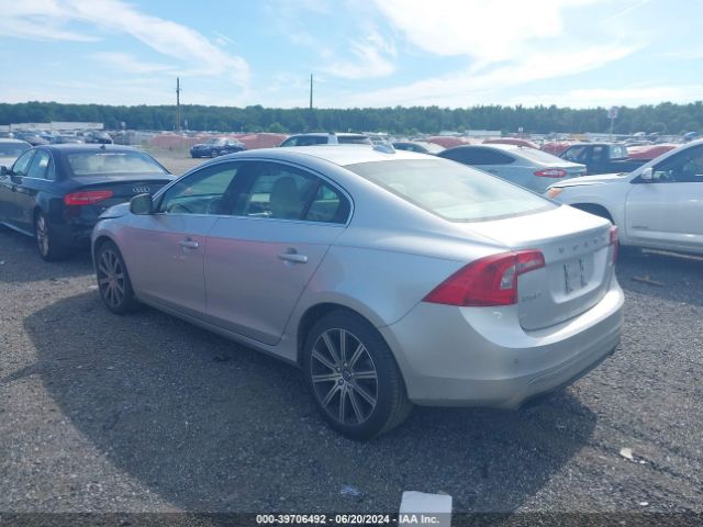 LYV612TMXGB088473 Volvo S60 Inscription T5 Platinum
