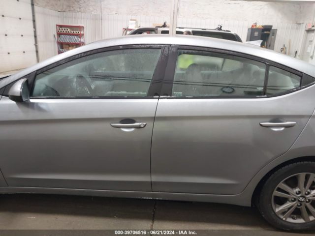 5NPD84LF2JH311368 Hyundai ELANTRA SEL