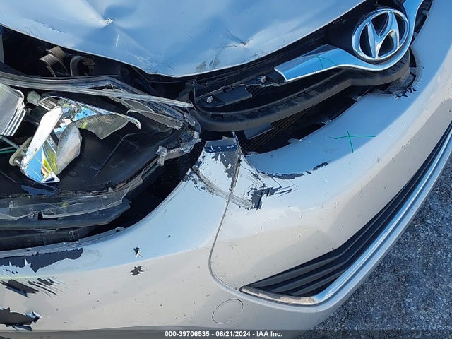 Hyundai ELANTRA SE 2015 KMHDH4AE6FU379272 Image 13