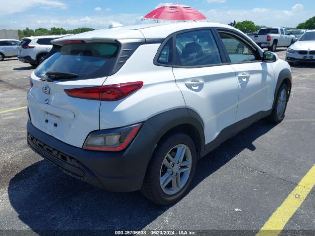 KM8K22AB1NU764031 Hyundai Kona Se