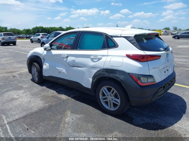KM8K22AB1NU764031 Hyundai Kona Se