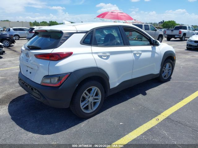KM8K22AB1NU764031 Hyundai Kona Se