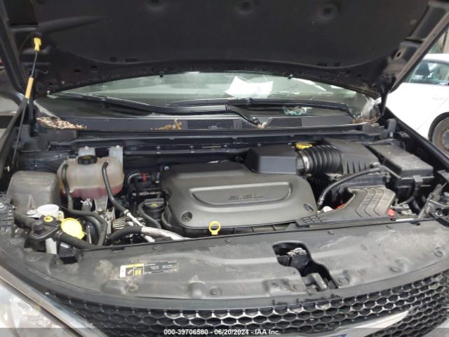2C4RC1EGXKR706220 Chrysler Pacifica Touring L Plus