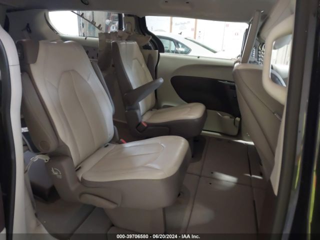 2C4RC1EGXKR706220 Chrysler Pacifica Touring L Plus