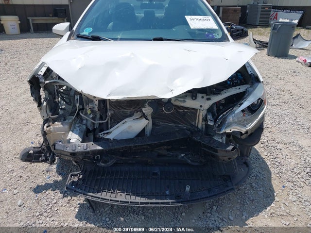Toyota COROLLA LE 2014 5YFBURHE4EP129020 Image 6