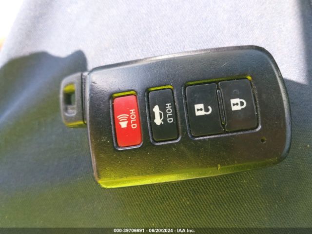 2T1BURHE3EC145581 Toyota Corolla S Premium
