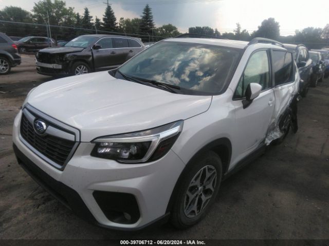 JF2SKAJC2MH435063 Subaru Forester Premium