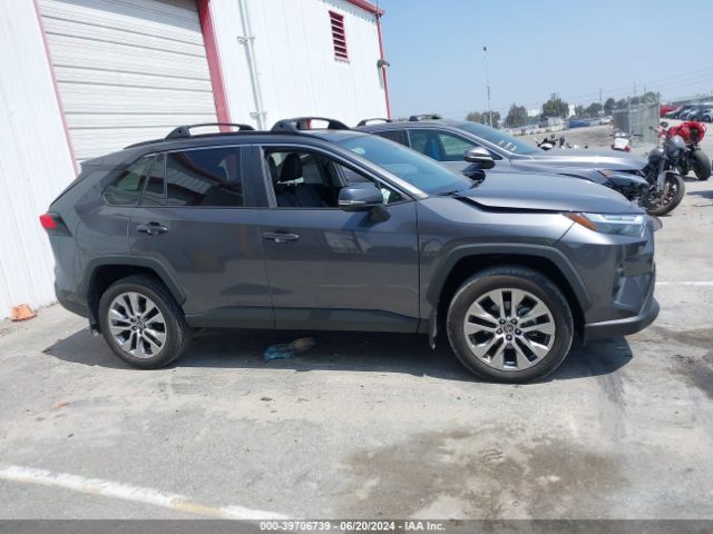 2T3C1RFV5NC181196 Toyota Rav4 Xle Premium