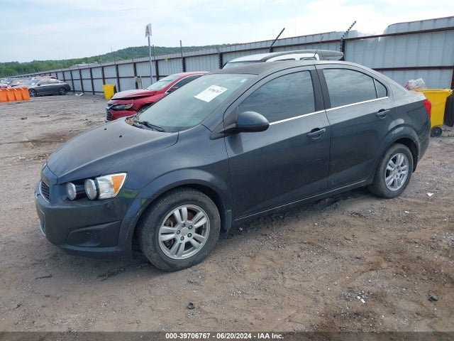 Chevrolet Sonic Lt Auto 2016 1G1JC5SH2G4157567 Image 2