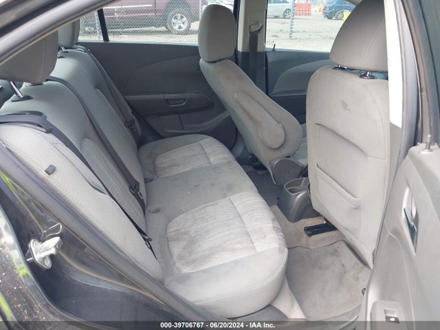 Chevrolet Sonic Lt Auto 2016 1G1JC5SH2G4157567 Image 8