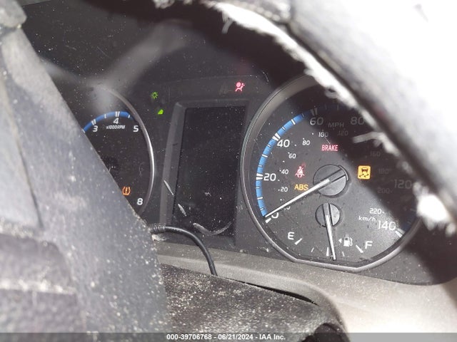 Toyota RAV4 LE 2017 2T3ZFREV4HW334280 Image 15