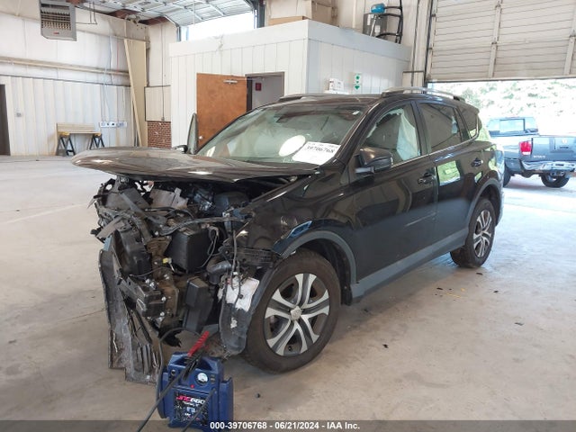 Toyota RAV4 LE 2017 2T3ZFREV4HW334280 Image 2