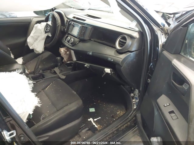 Toyota RAV4 LE 2017 2T3ZFREV4HW334280 Image 5