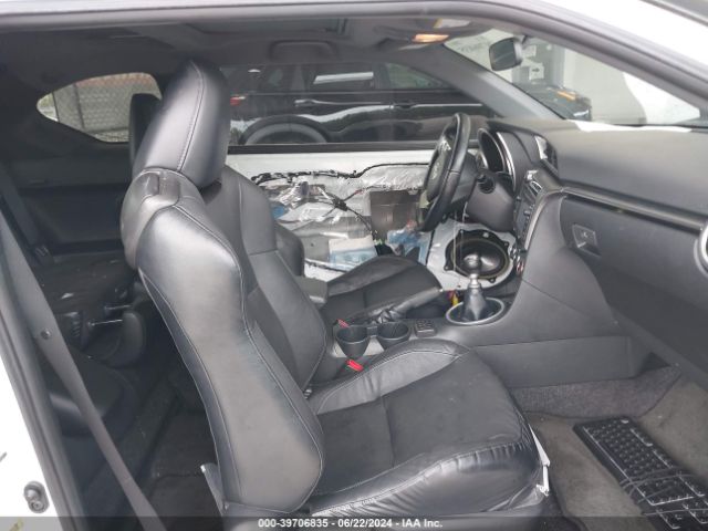 JTKJF5C71E3085857 Scion Tc Monogram