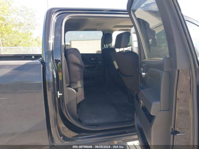 1GT12TEGXHF175774 GMC Sierra 2500hd Slt