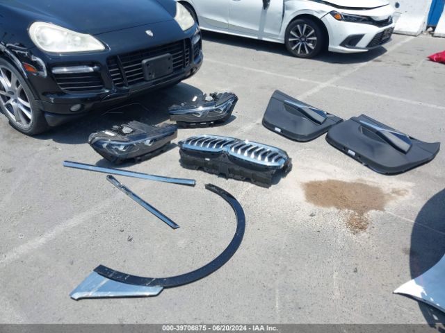 5UXCW2C56KL082184 BMW X7 Xdrive40i