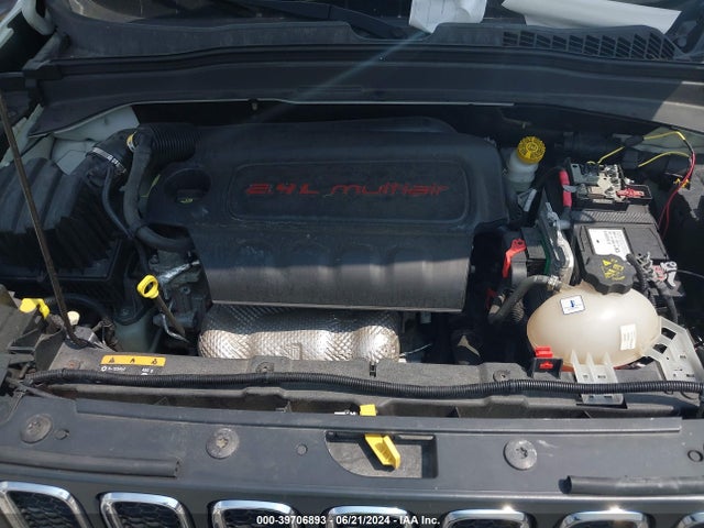 ZACCJABT8GPC56253 Jeep Renegade Latitude