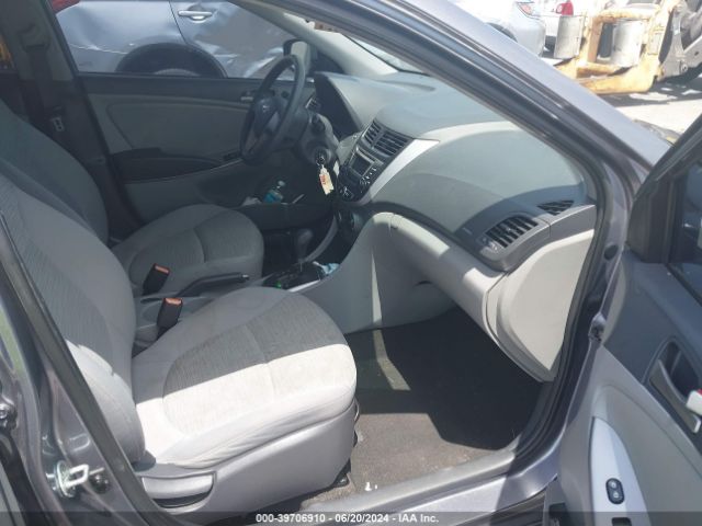 KMHCT4AE2GU018701 Hyundai ACCENT SE