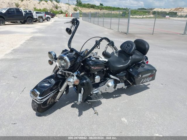 2005 HARLEY-DAVIDSON FLHPI 1HD1FHW135Y614839 Photo 1