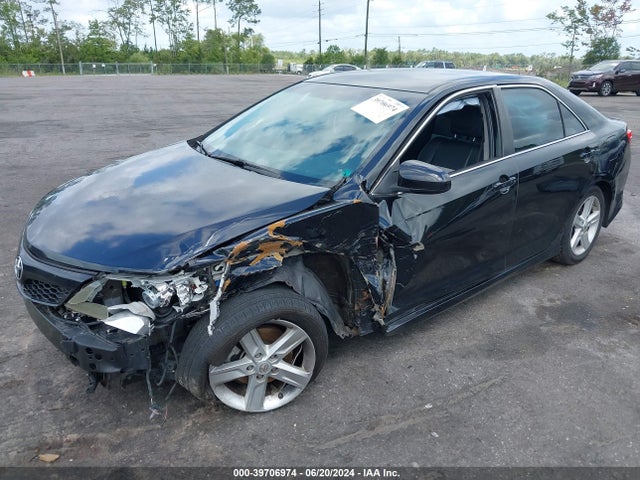 Toyota CAMRY SE 2014 4T1BF1FKXEU355789 Image 2