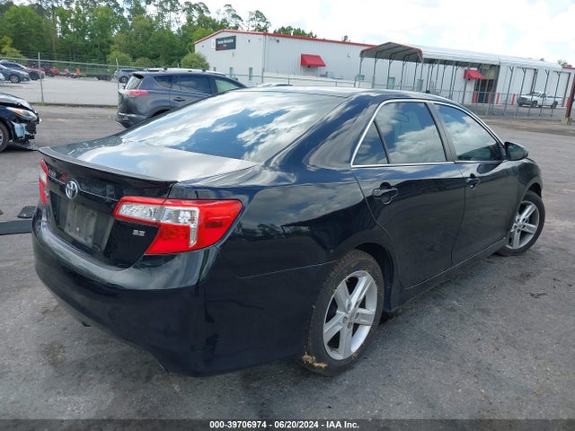 Toyota CAMRY SE 2014 4T1BF1FKXEU355789 Image 4