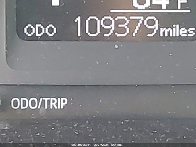Toyota COROLLA LE 2018 5YFBURHE0JP760616 Image 15