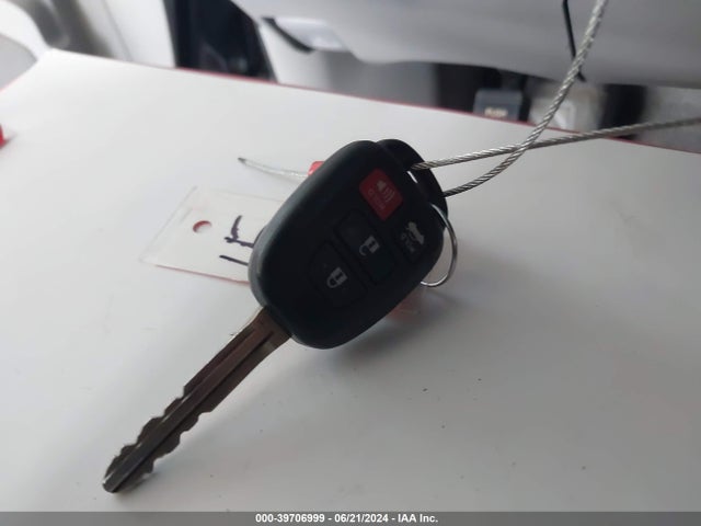 Toyota CAMRY LE 2017 4T1BF1FK9HU707006 Image 11