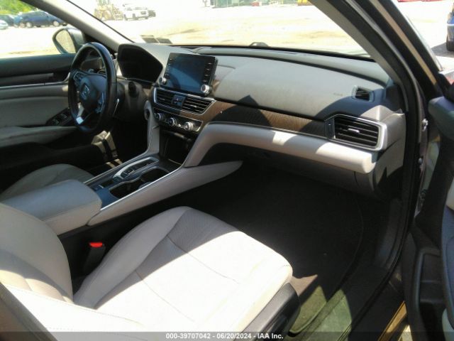 1HGCV2F9XJA052006 Honda Accord Touring 2.0t